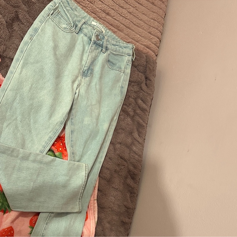 PacSun Mom jeans